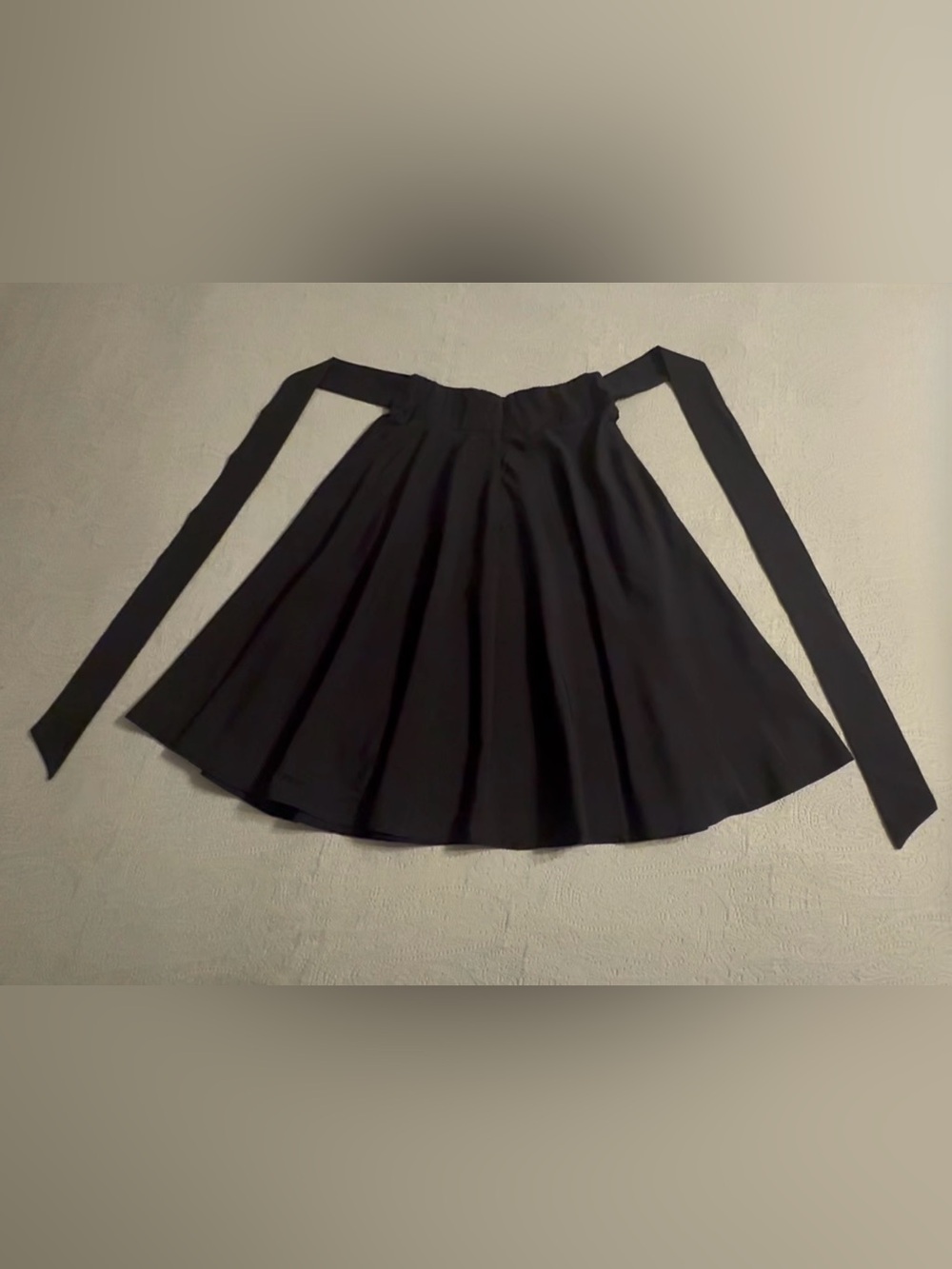 Belle Poque A-line midi skirt, xs, back zipper, belt, very gently used.